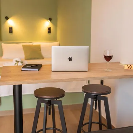 Olive-Luxury Apartment In Agrinio Esterno foto