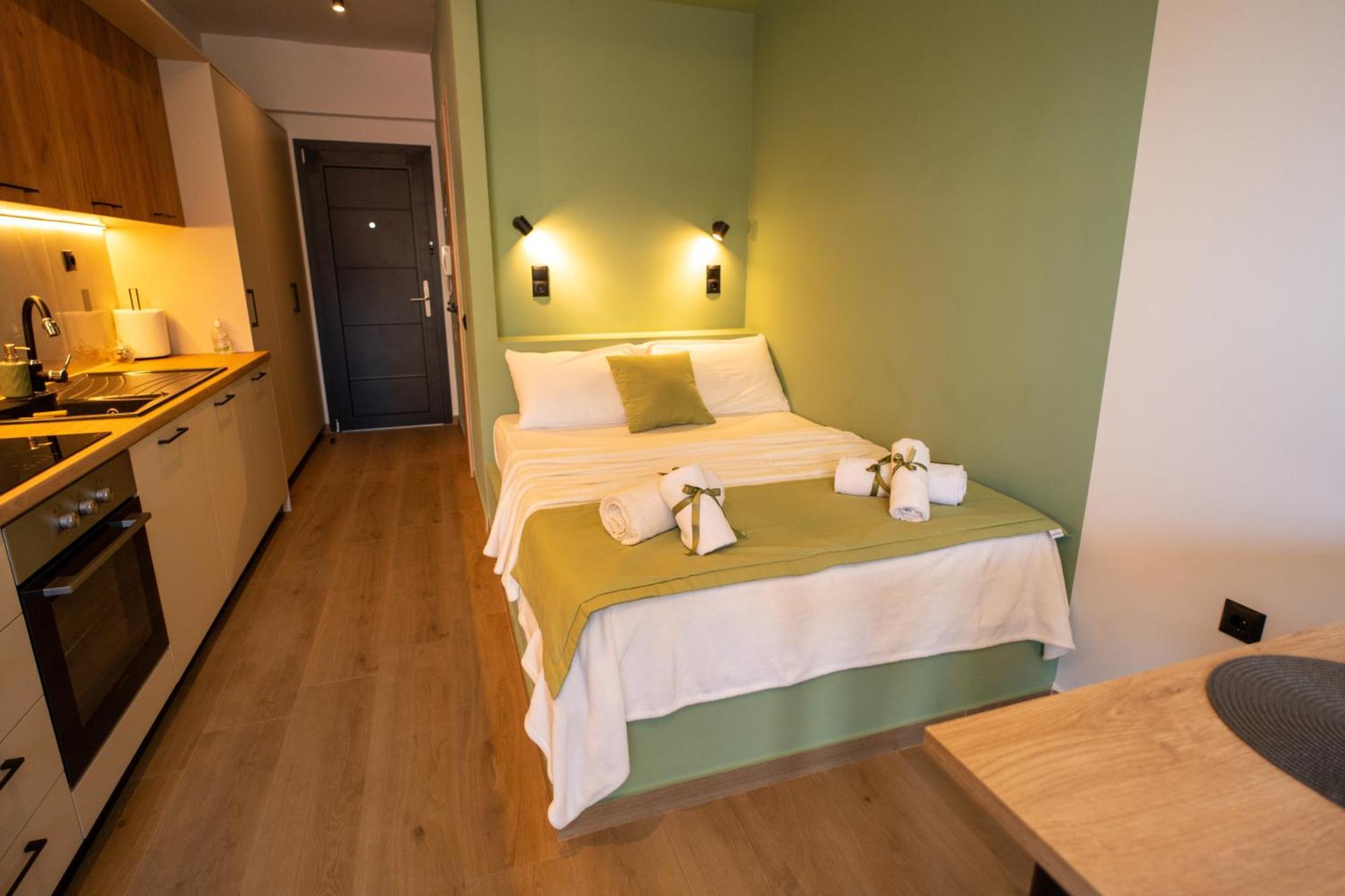 Olive-luxury In Apartment Agrinio